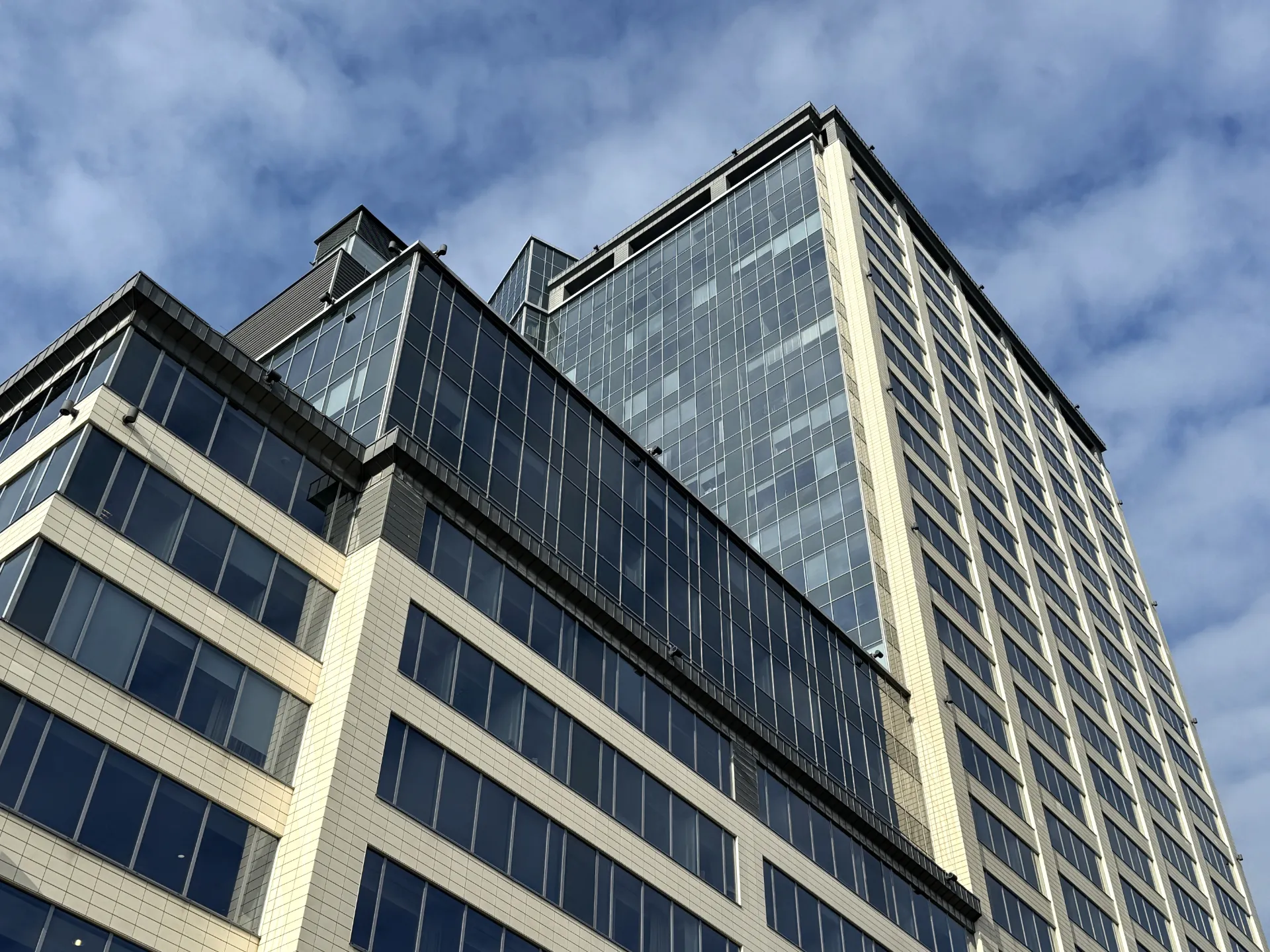 Budynek North Gate w Warszawie, siedziba PBW